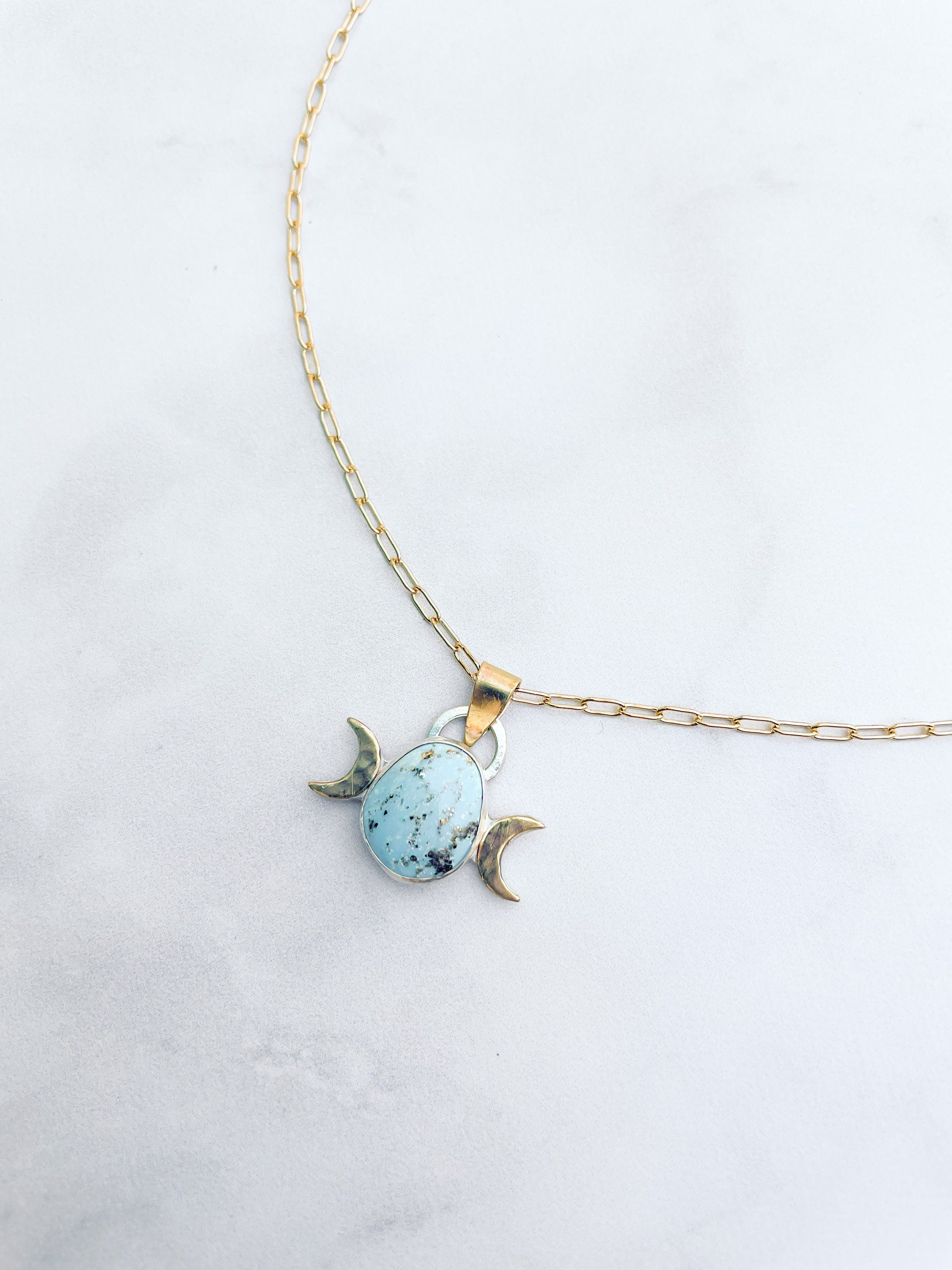 BLUE MOON. Crystal Moon & Stars Necklace - Gold – REGALROSE